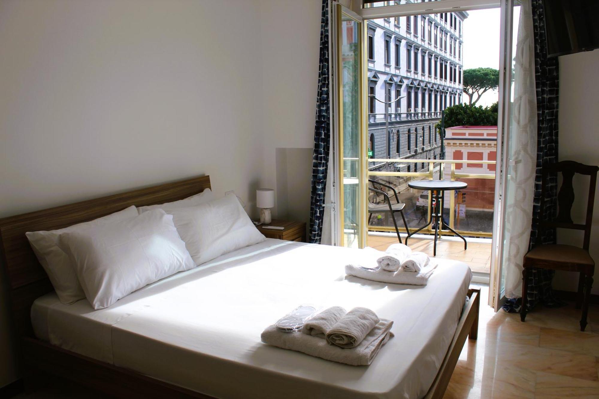 Punto Felice Riviera - Centro Citta Lungomare Caracciolo Hotell Napoli Eksteriør bilde